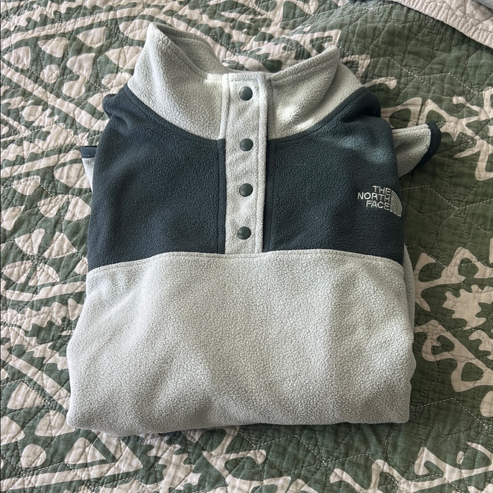 The North Face TKA Glacier Snap-Neck Pullover - Jade Green/Dark Sage Green